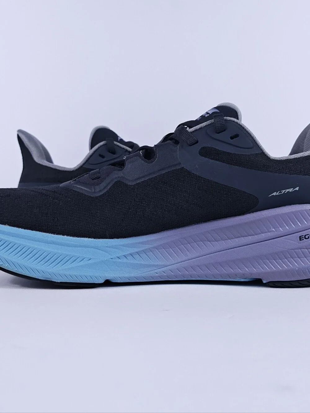 Altra Experience Flow 2 Womens 8 Low Drop Cushioned Road Running Shoes Black
